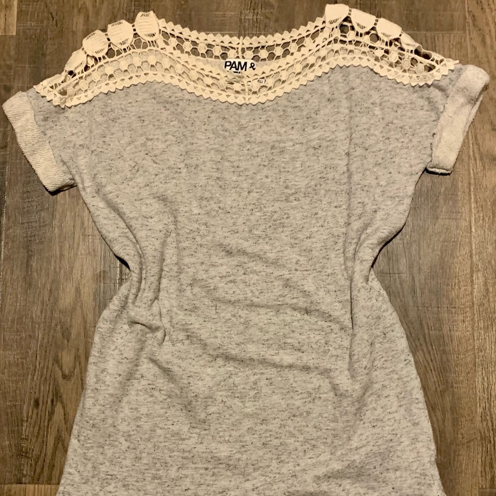 PAM & GELA crochet shoulder sweater top- size M